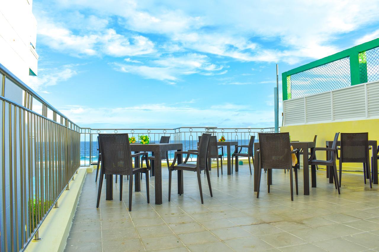 胡鲁马累 海阳沙滩旅馆酒店 外观 照片